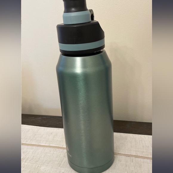 Water Bottle- 32 oz. - Picture 10 of 10
